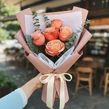 Букет цветов из:  Розы в Егорлыкской