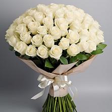 Букет 101 беля роза Белоснежка в Егорлыкской