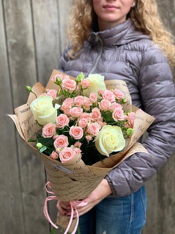 Букет цветов из: Розы в Егорлыкской