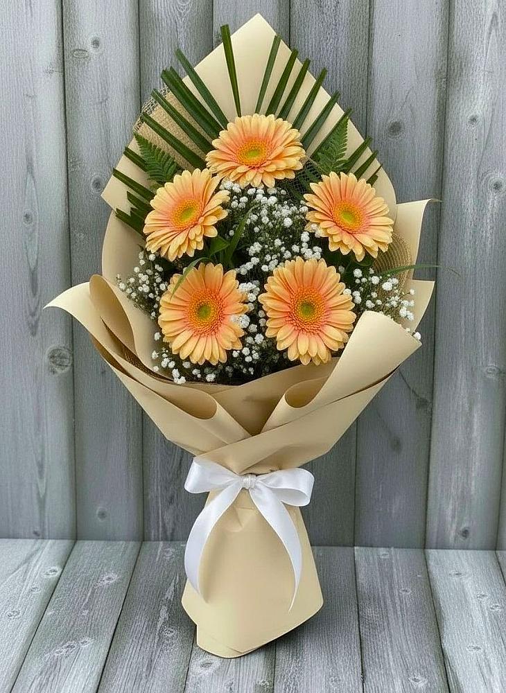Букет цветов из: Герберы в Егорлыкской