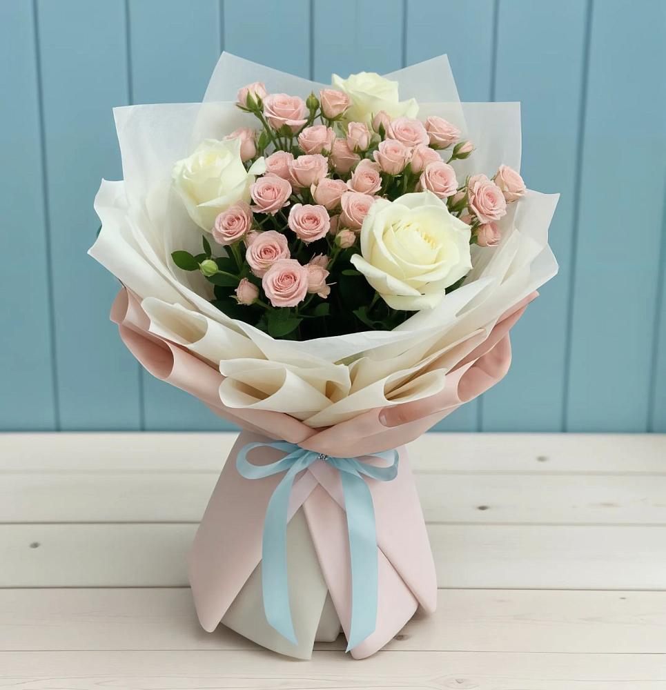 Букет цветов из: Розы в Егорлыкской